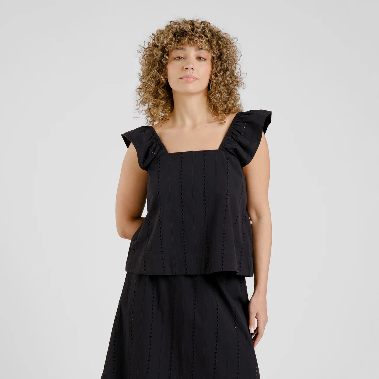 Top Furusund Schiffli, Black