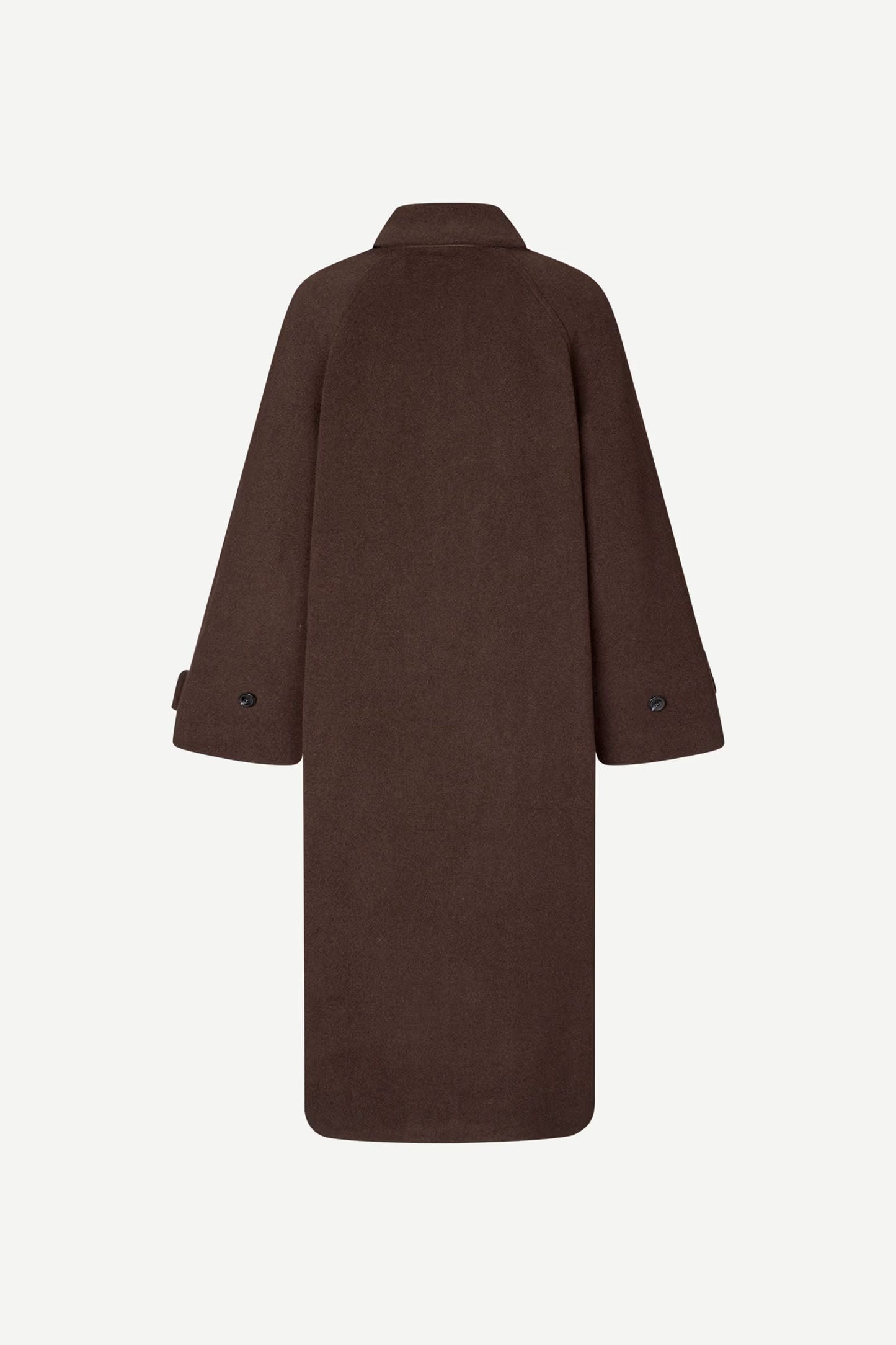 Alma Coat, Mole