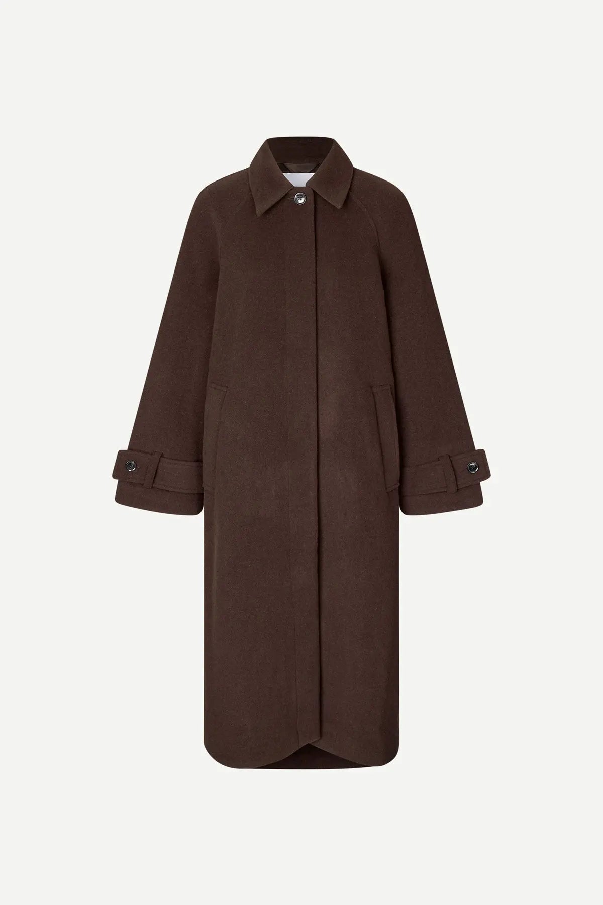 Alma Coat, Mole