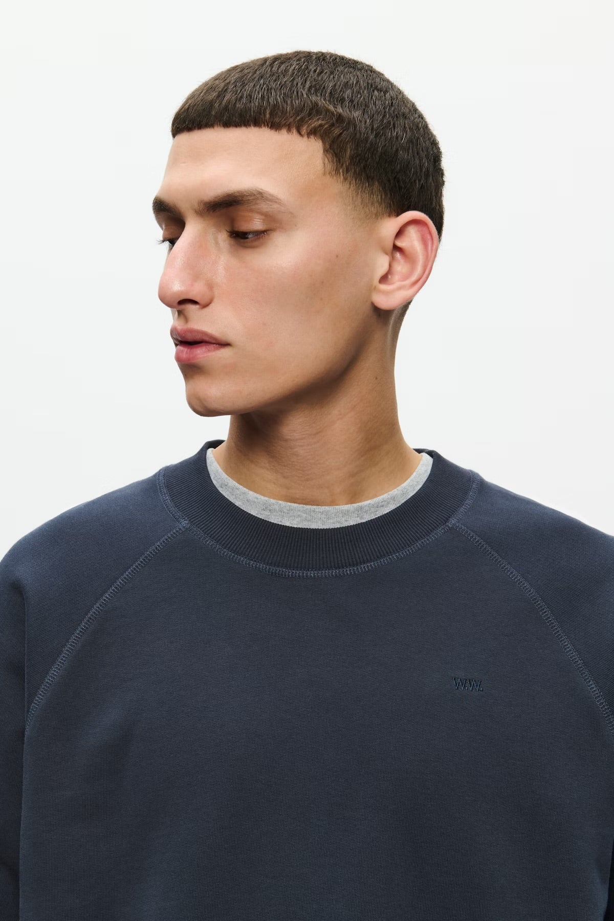 WWHester Sweatshirt, Salute