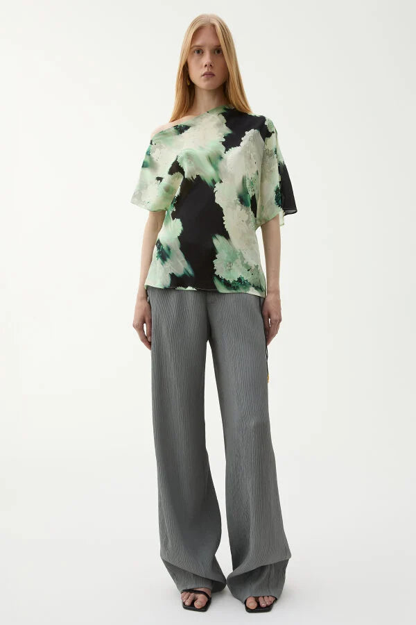 Bono Blouse, Blurry Flower Green