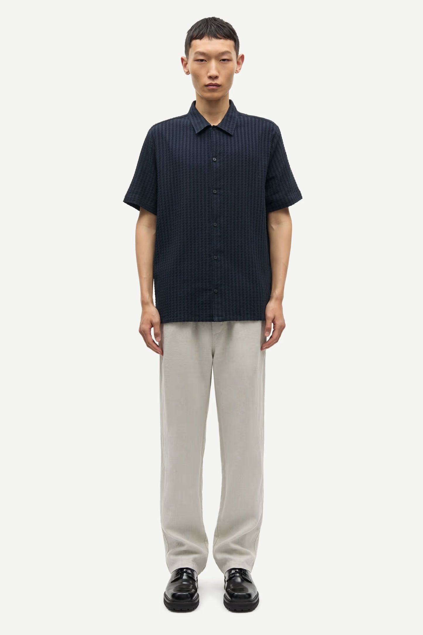 Avan JX Shirt, Salute