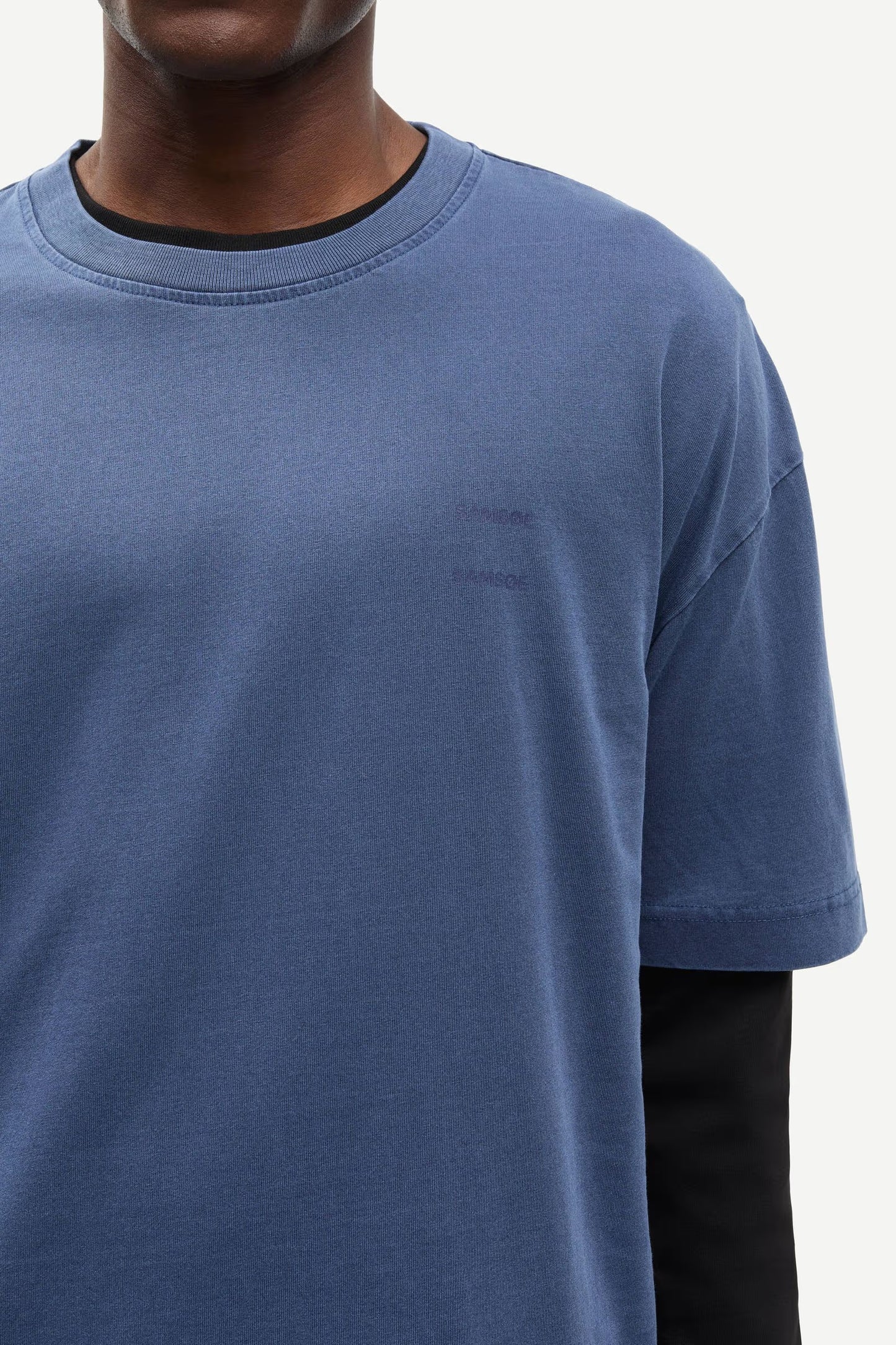 Sajoel T-shirt, Salute