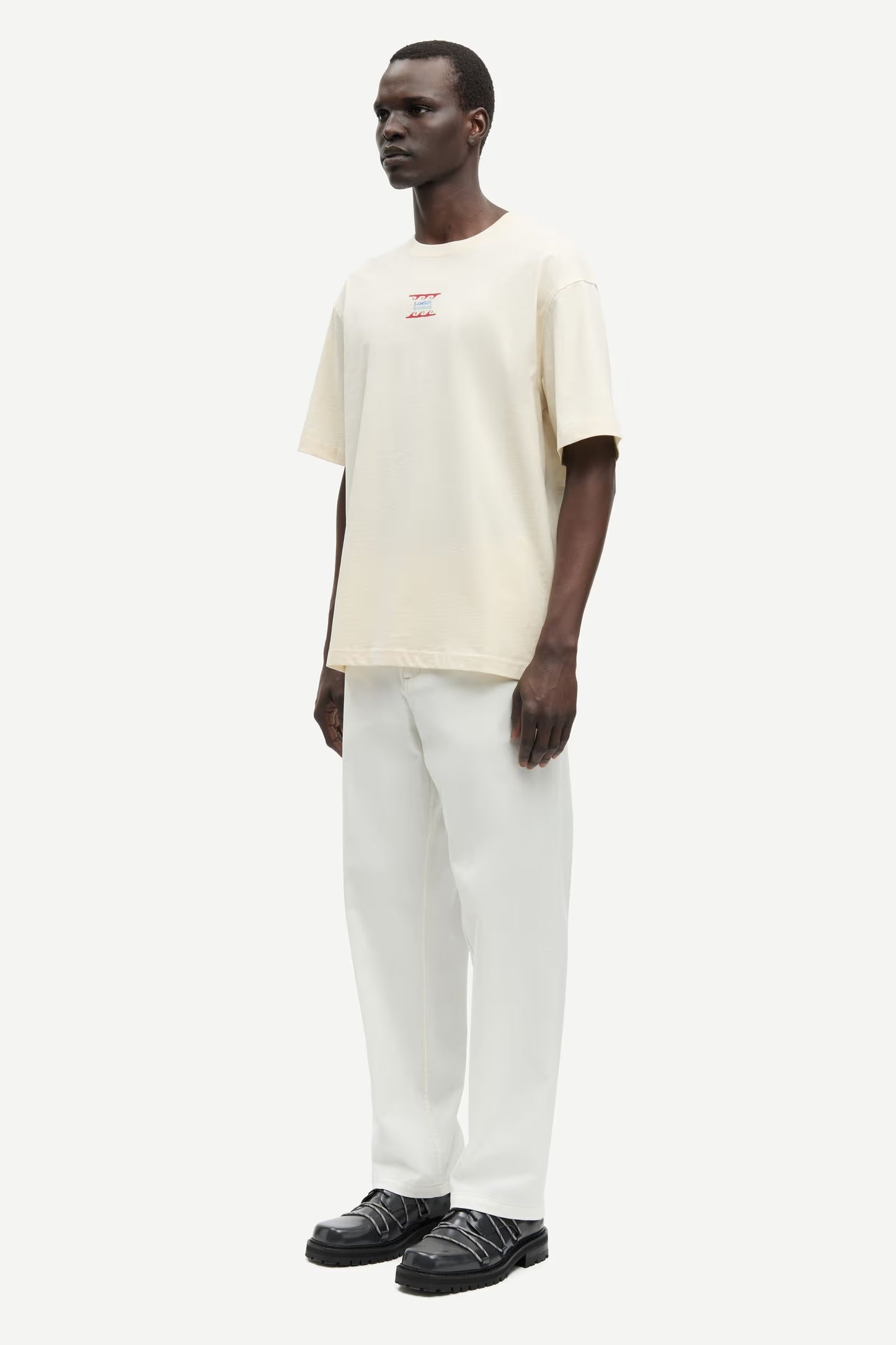 Sagergei T-shirt, Neutral Leisure