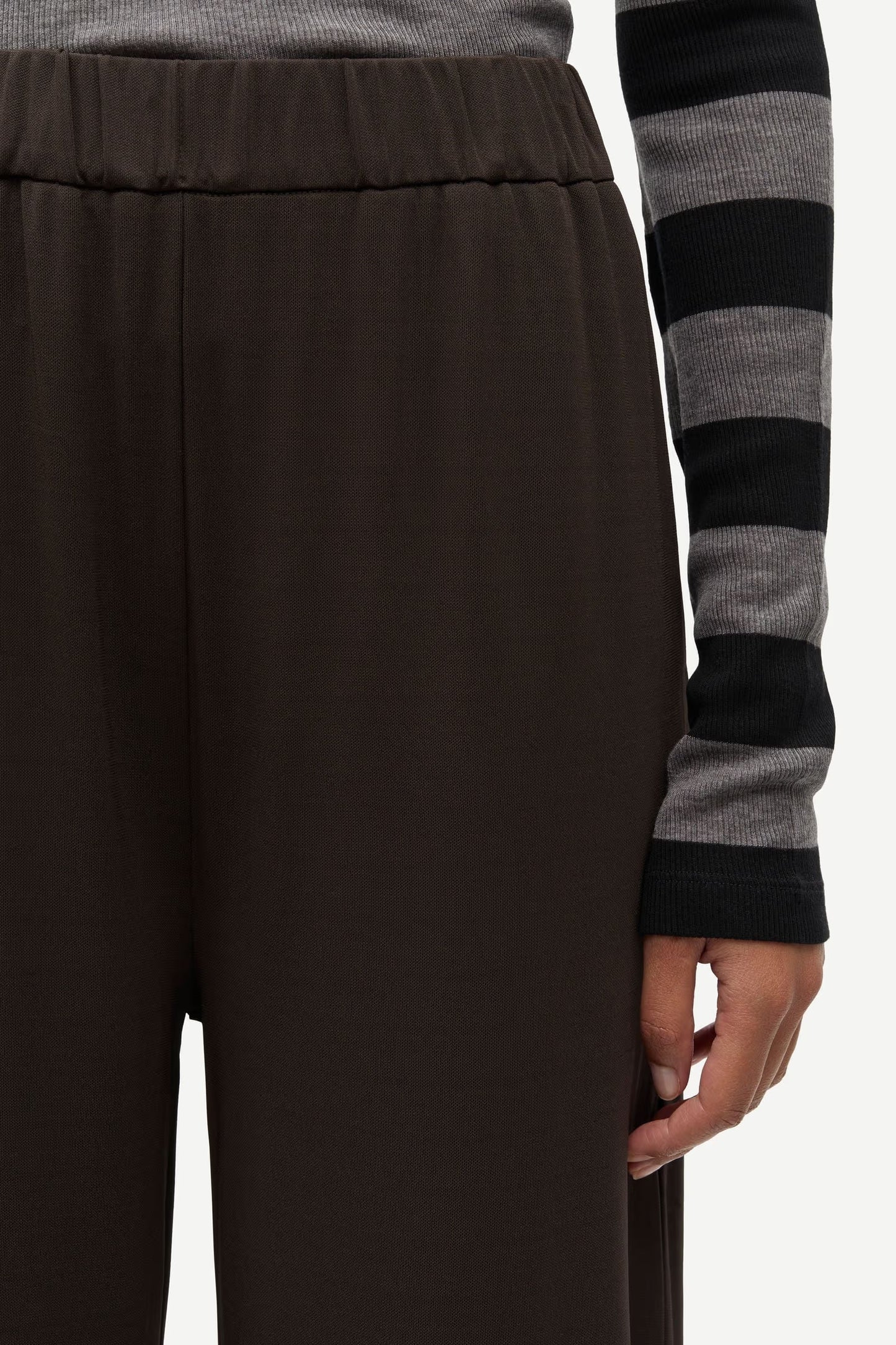 Saumi Trousers, Mulch