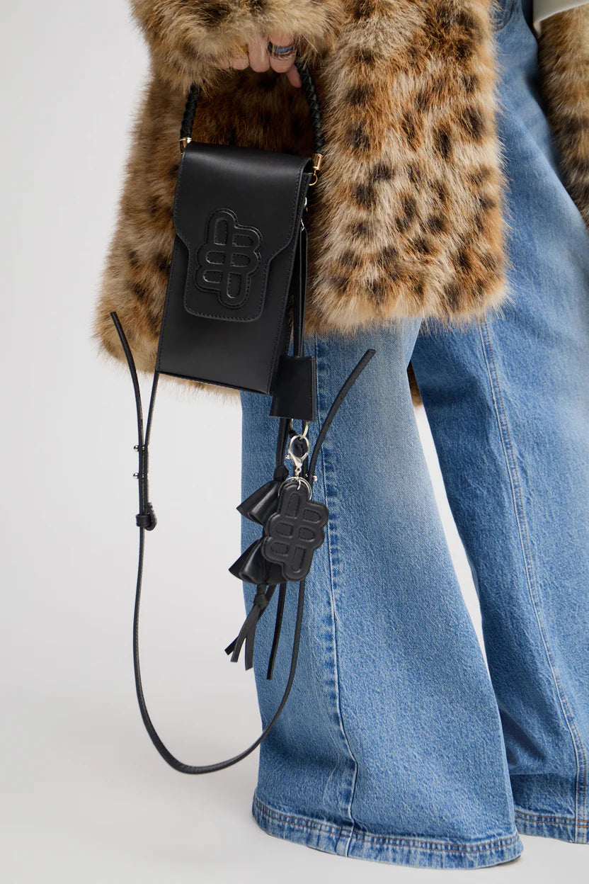 Lynwood Accessories, Black