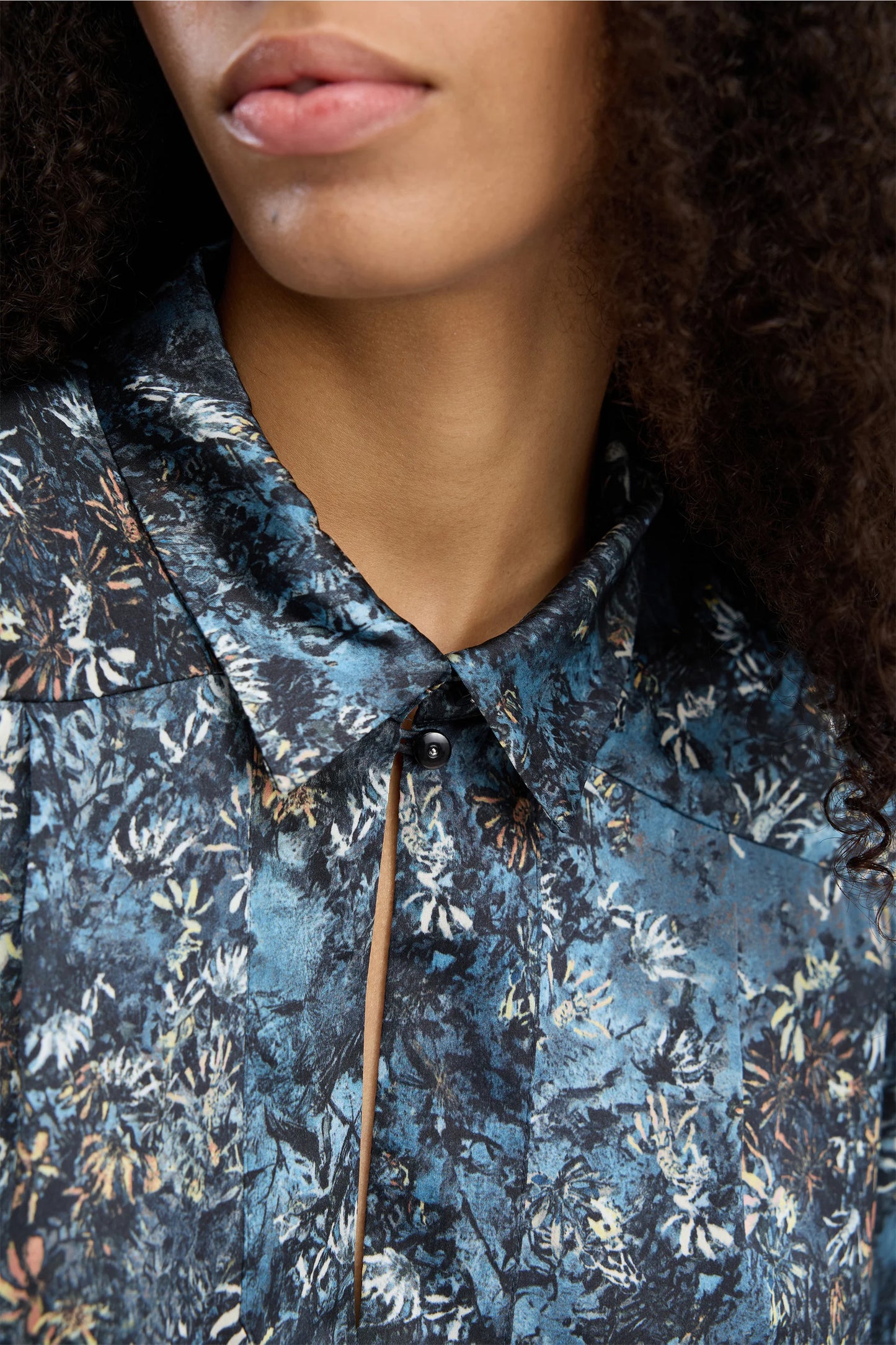 Vignette Top, Print Blue