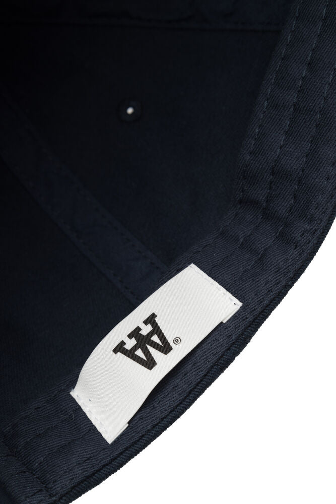 WWAA Embroidery Keps, Salute