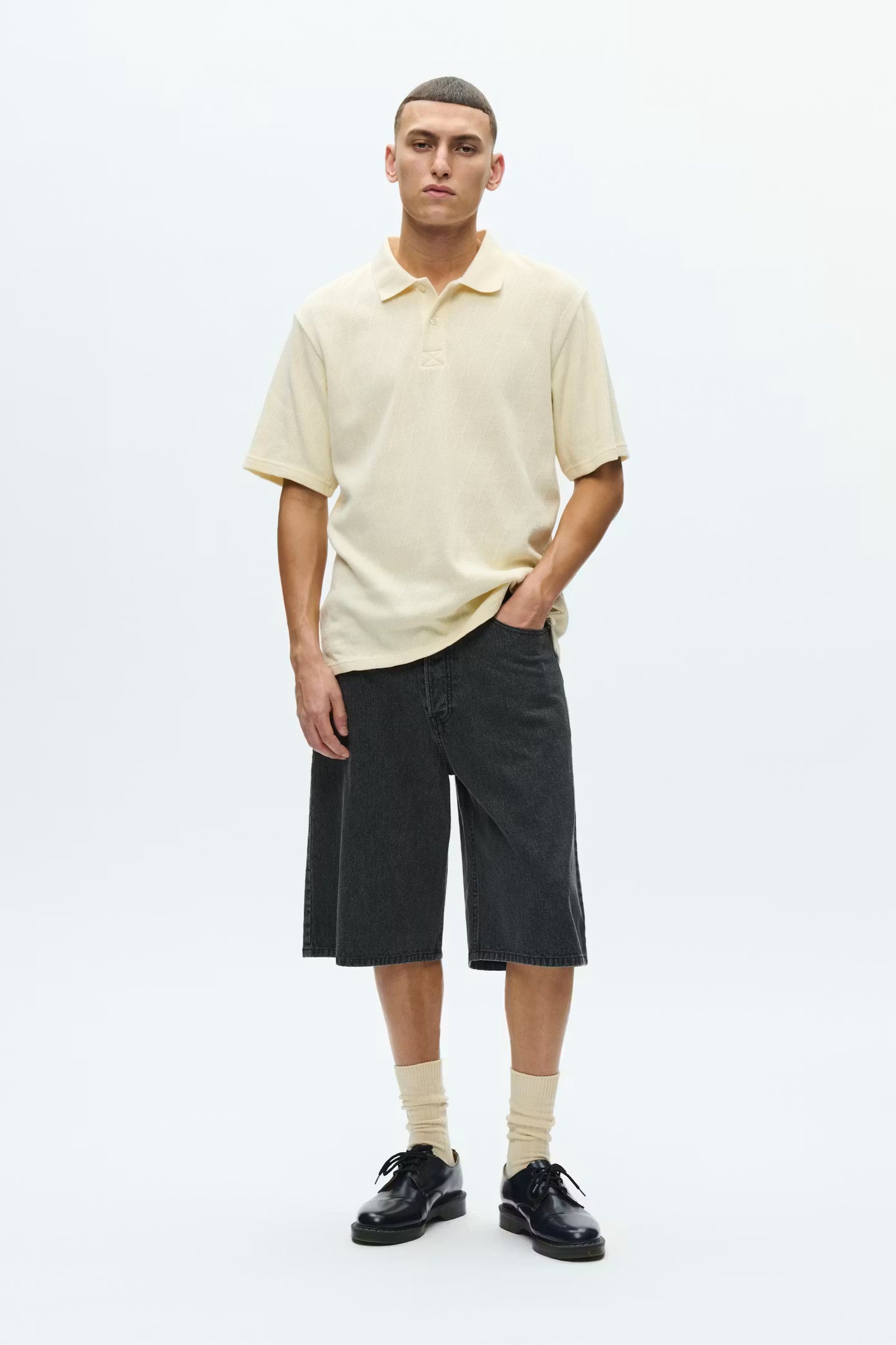 WWType 16 Jorts, Washed Black