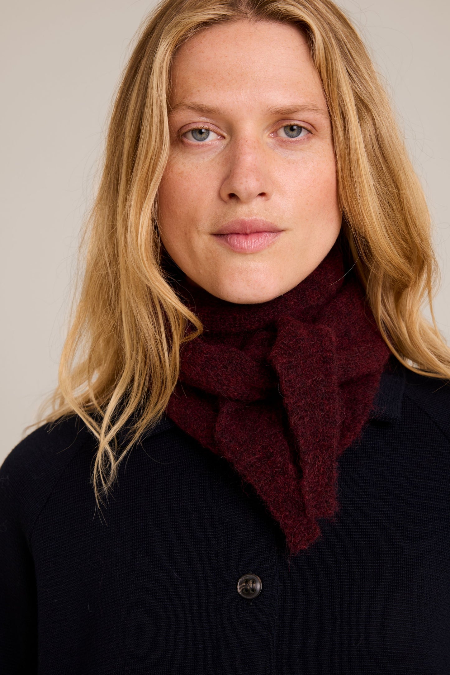 Liv, Burgundy