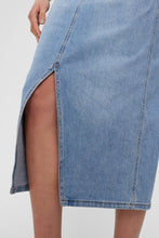 Ladda upp bild till gallerivisning, Nutoronto Skirt, Medium Blue Denim
