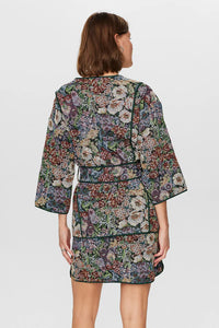 Nugreyson Kimono, Botanical Garden