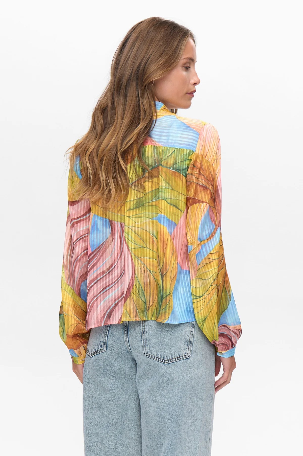 Nukaya Shirt, Aquarius
