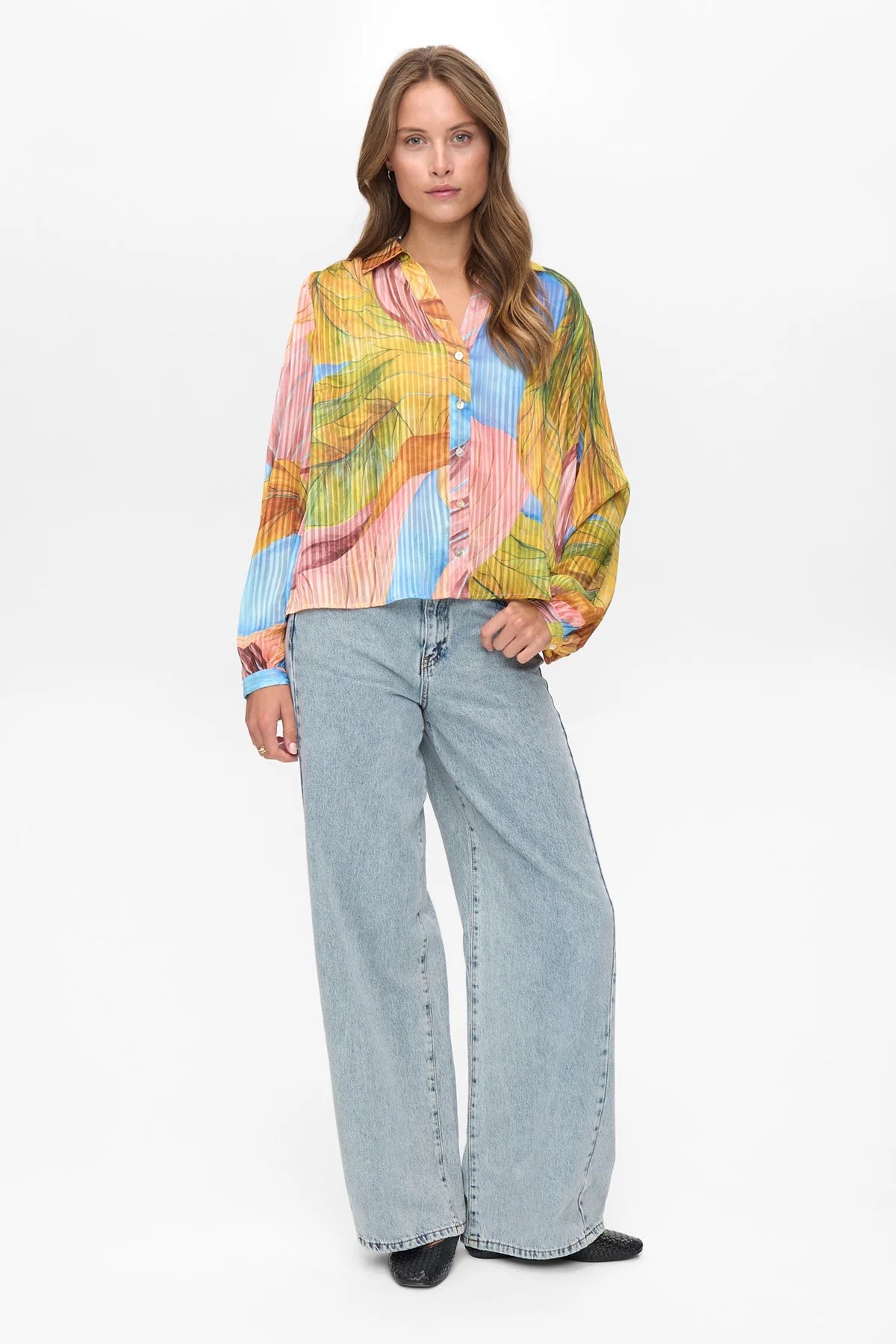Nukaya Shirt, Aquarius