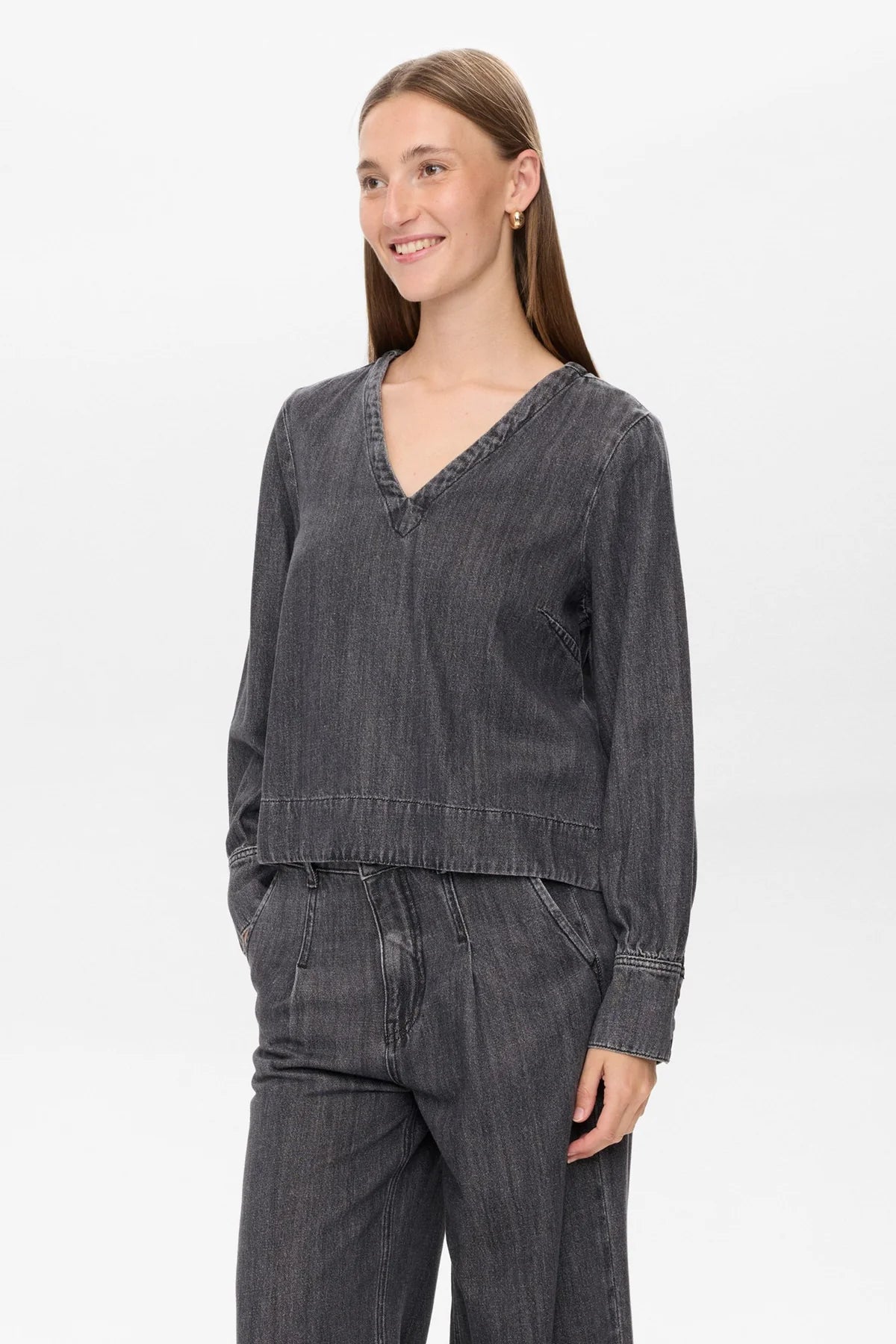 Nuseoul Blouse, Medium Grey Denim