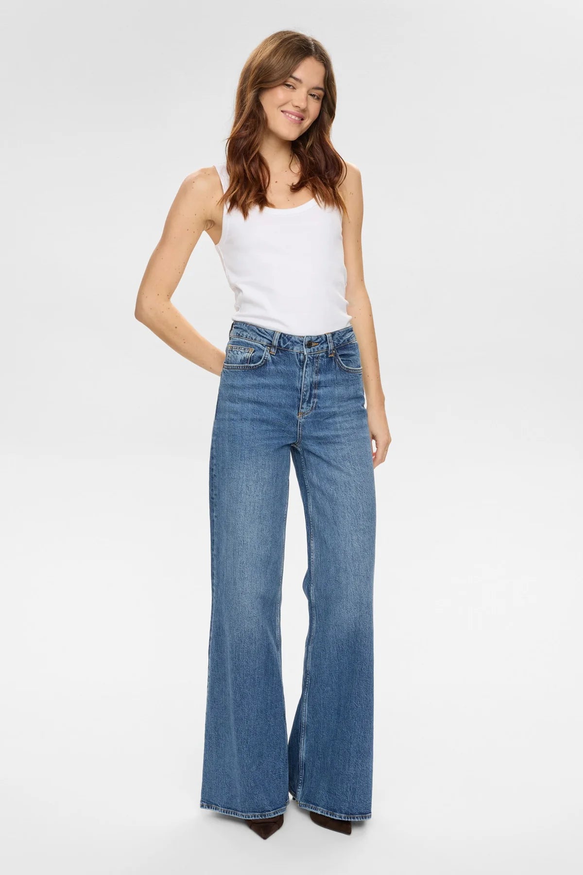 Nupisa Hr Wide Jeans, Medium Blue Denim