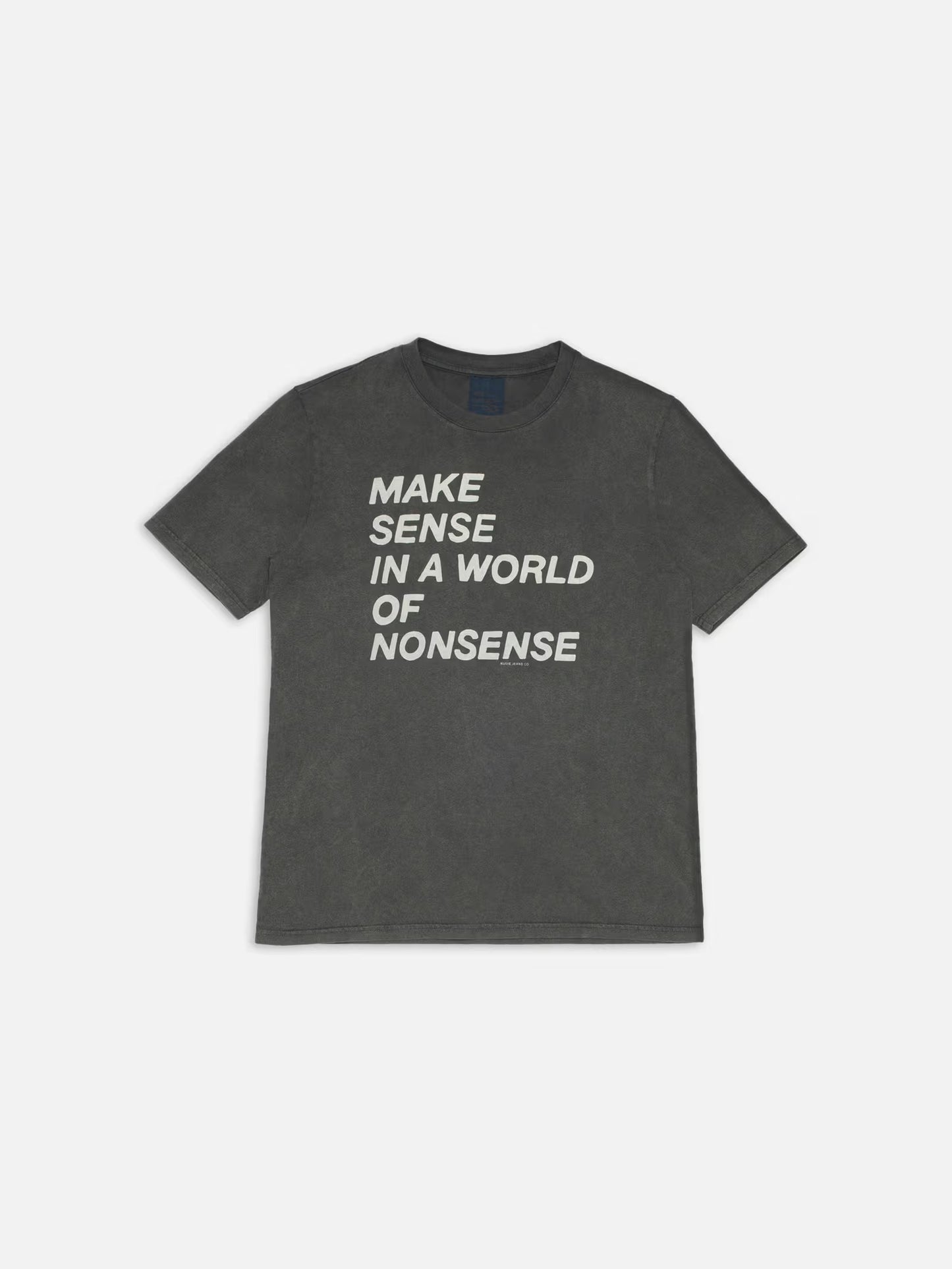 Joni T-shirt Make Sense Antracite, Nudie Jeans, Såininorden