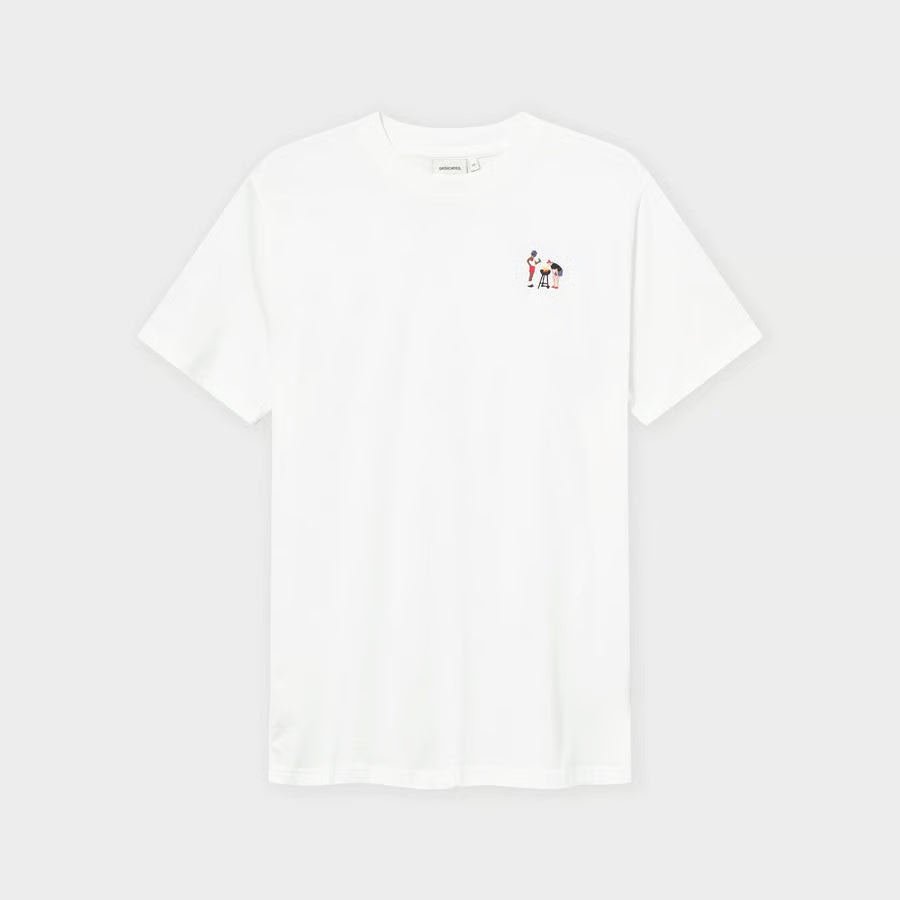 T-shirt Stockholm BBQ Emb White, Dedicated, Såininorden
