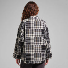 Ladda upp bild till gallerivisning, Jacket Sickla Flannel Patchwork, Black
