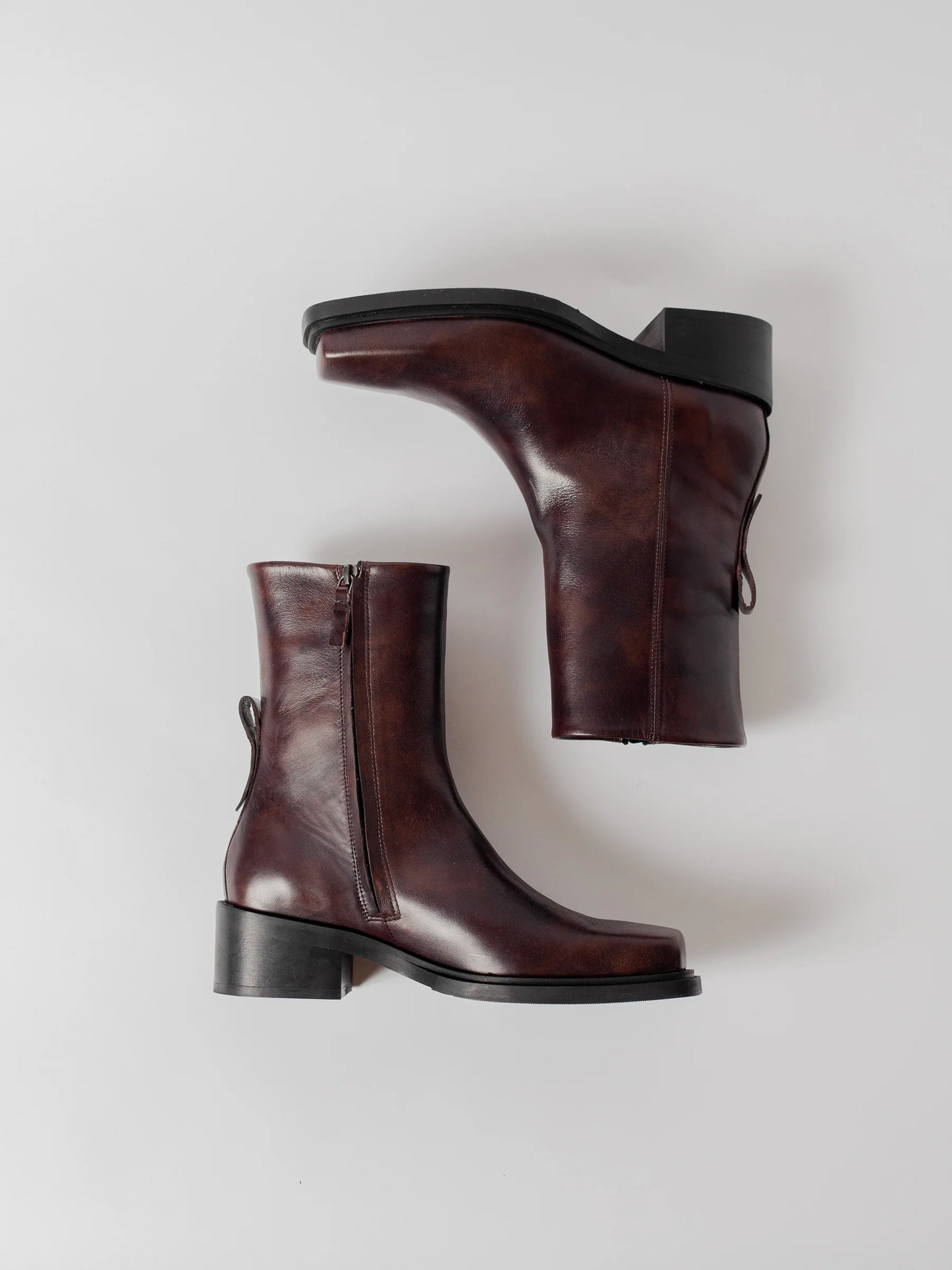 The Hedda, Washed Brown