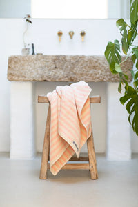 Naram Bath Towel, Tropical & Creme