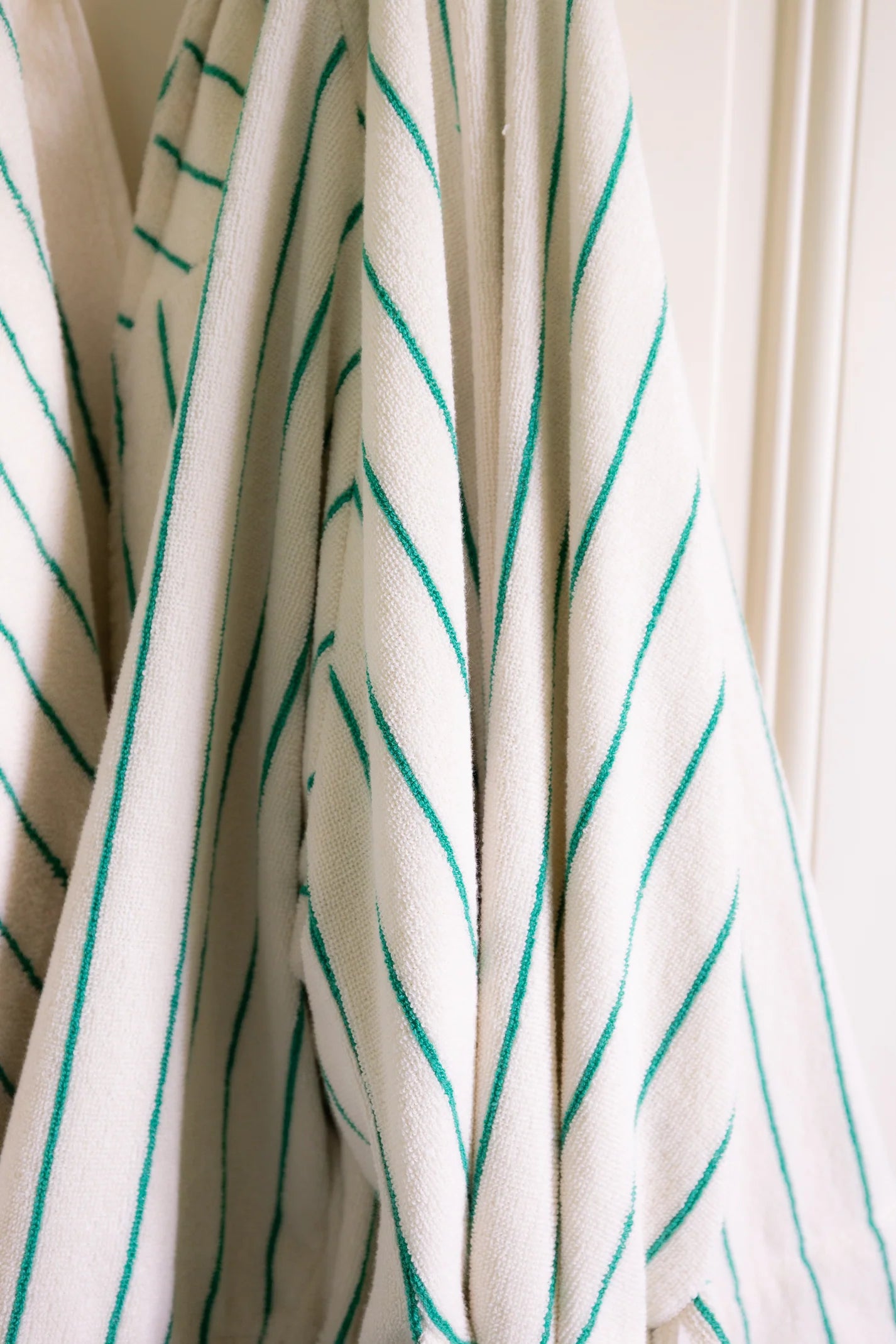 Naram Hand Towel, Pure White & Grass