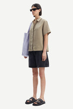 Ladda upp bild till gallerivisning, Mina Shirt, Silver Sage
