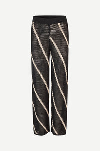 Swisha Trousers, Såininorden