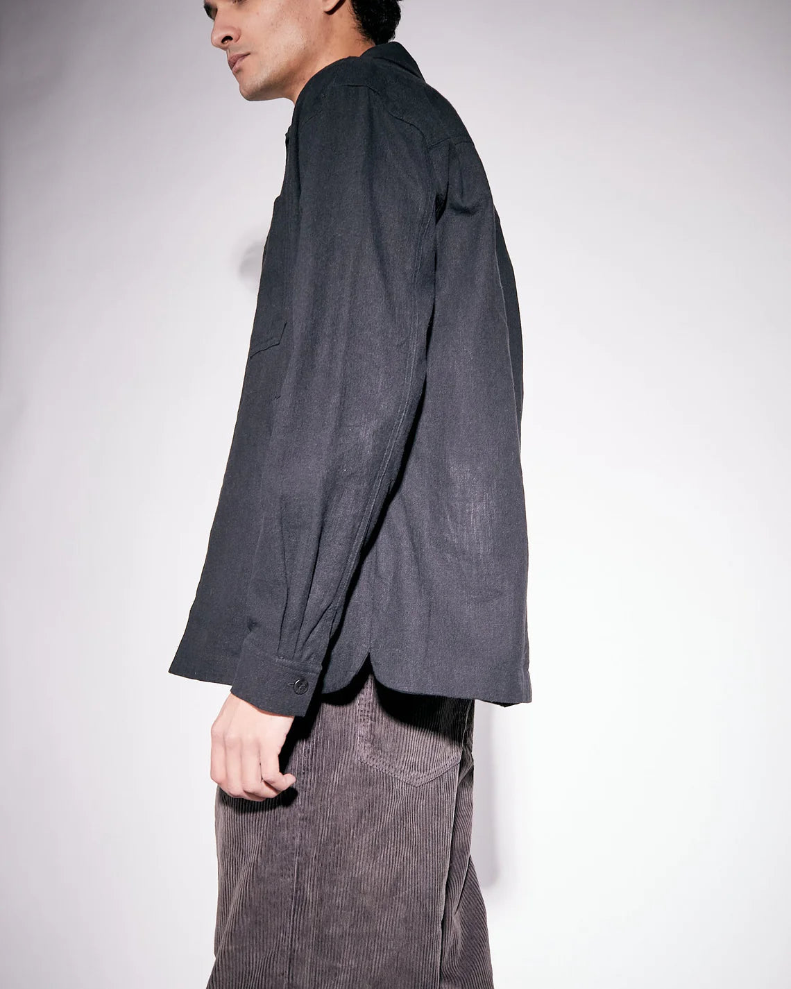 Frank Linen, Black