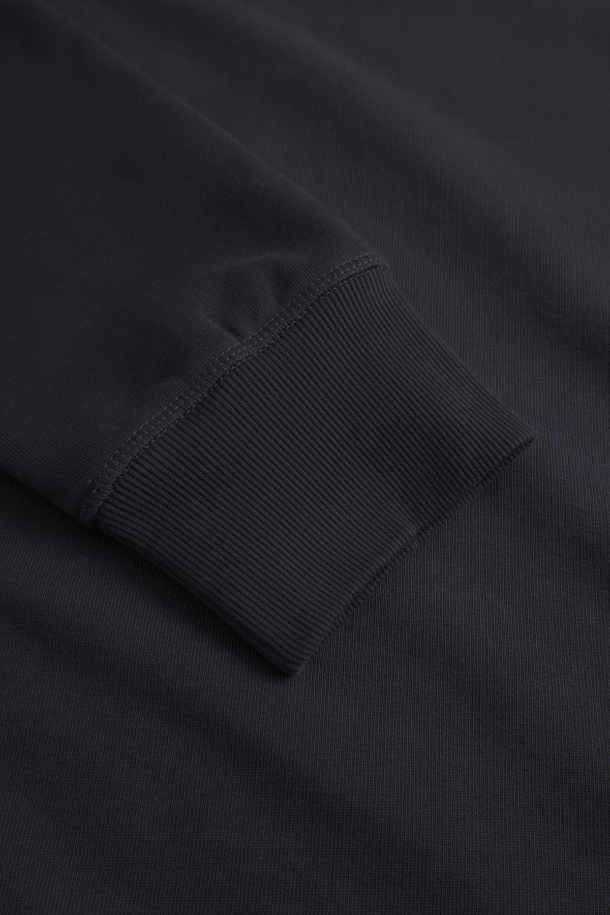 WWHester Sweatshirt, Salute