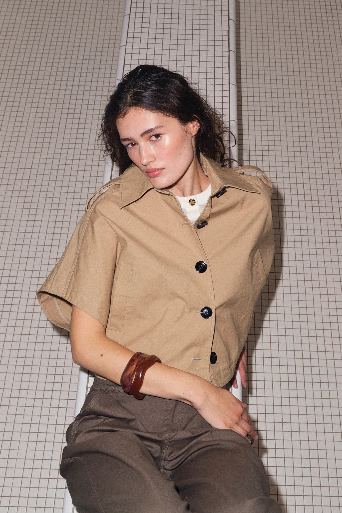 Katee Cape, Warm Beige