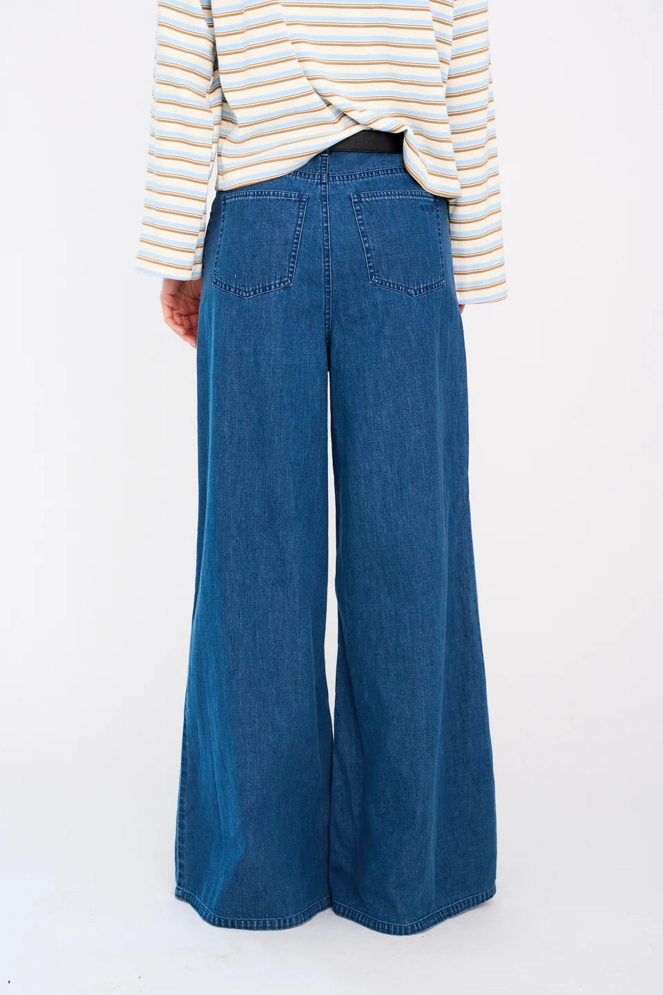 Malika Tyla Jeans, Mid Blue Denim