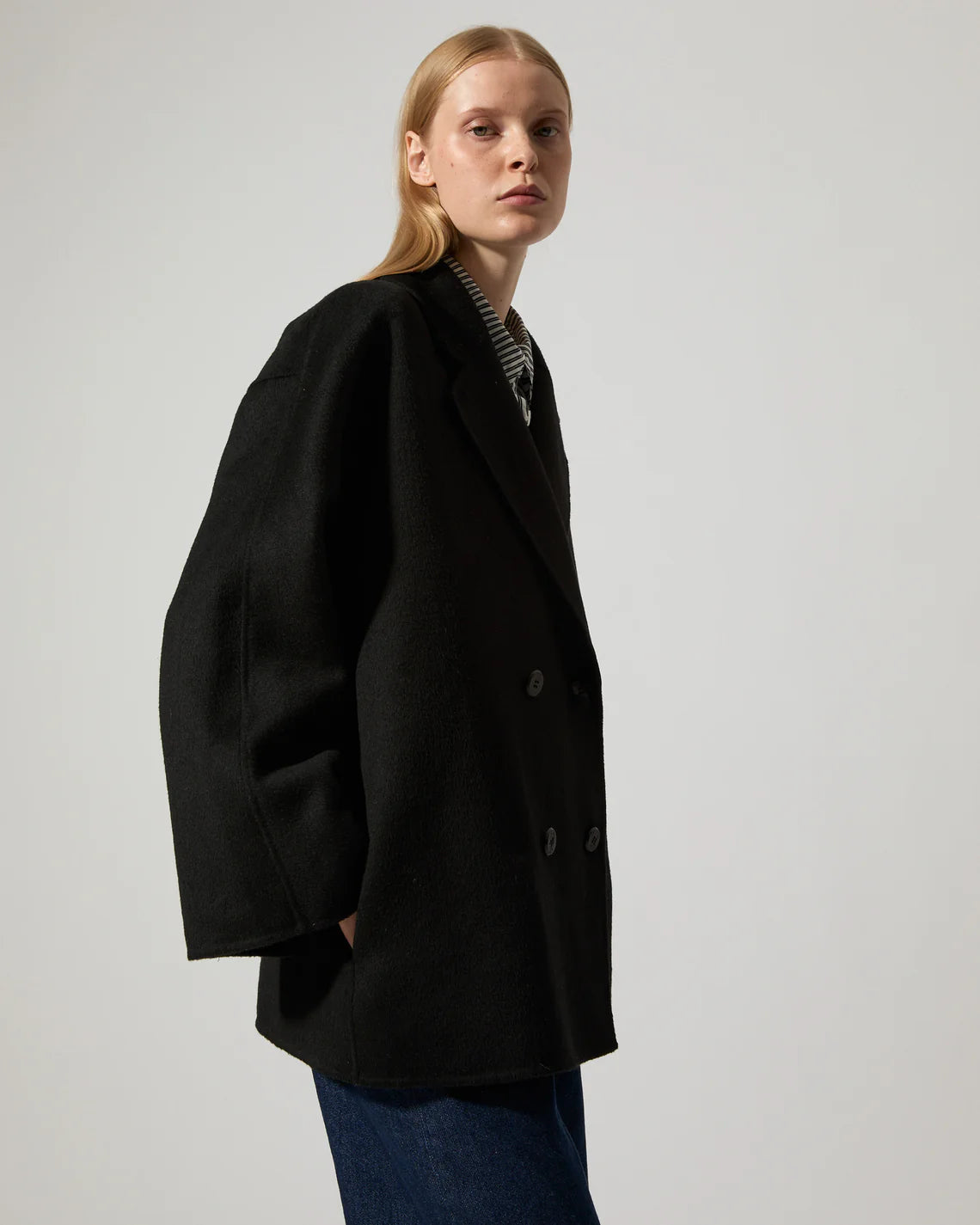 Margot, Black