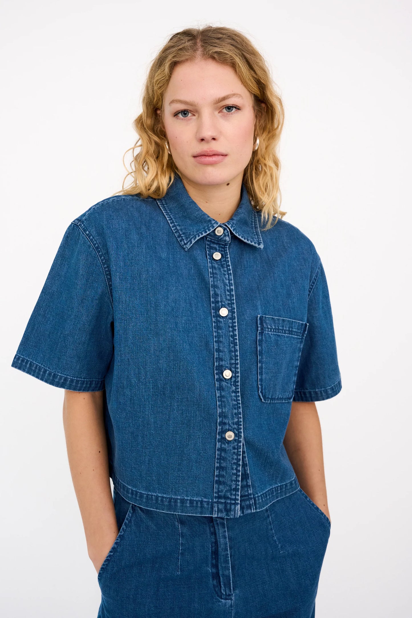 Malika Uta Oversize Shirt Mid Blue Denim, Ivy Copenhagen, Såininorden