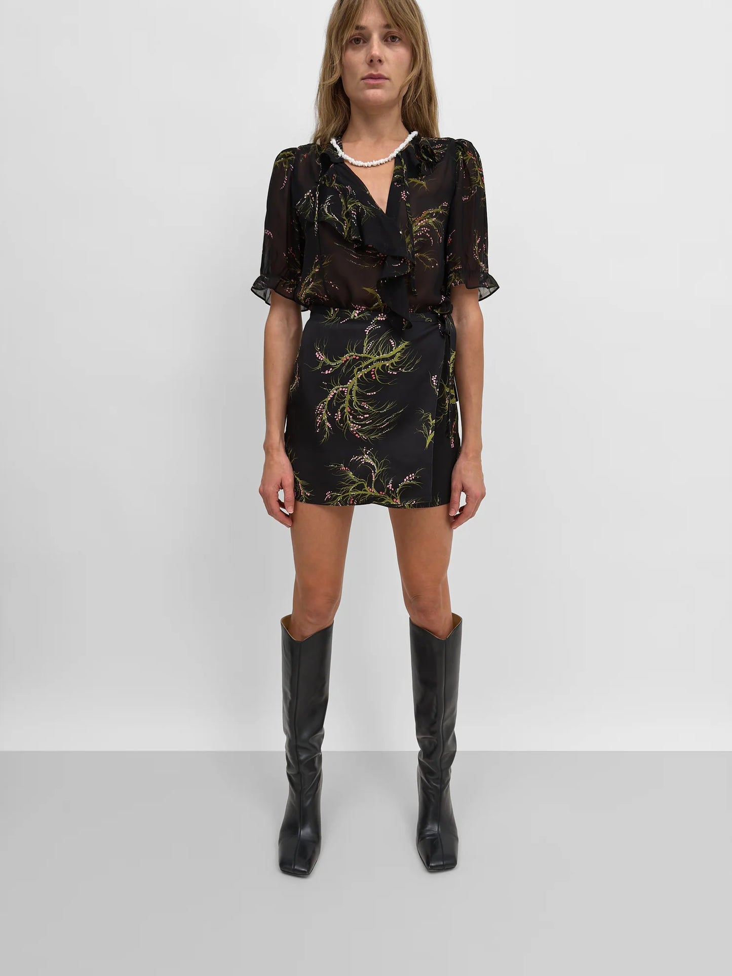 Xandria Flounce Blouse, Black/Olive