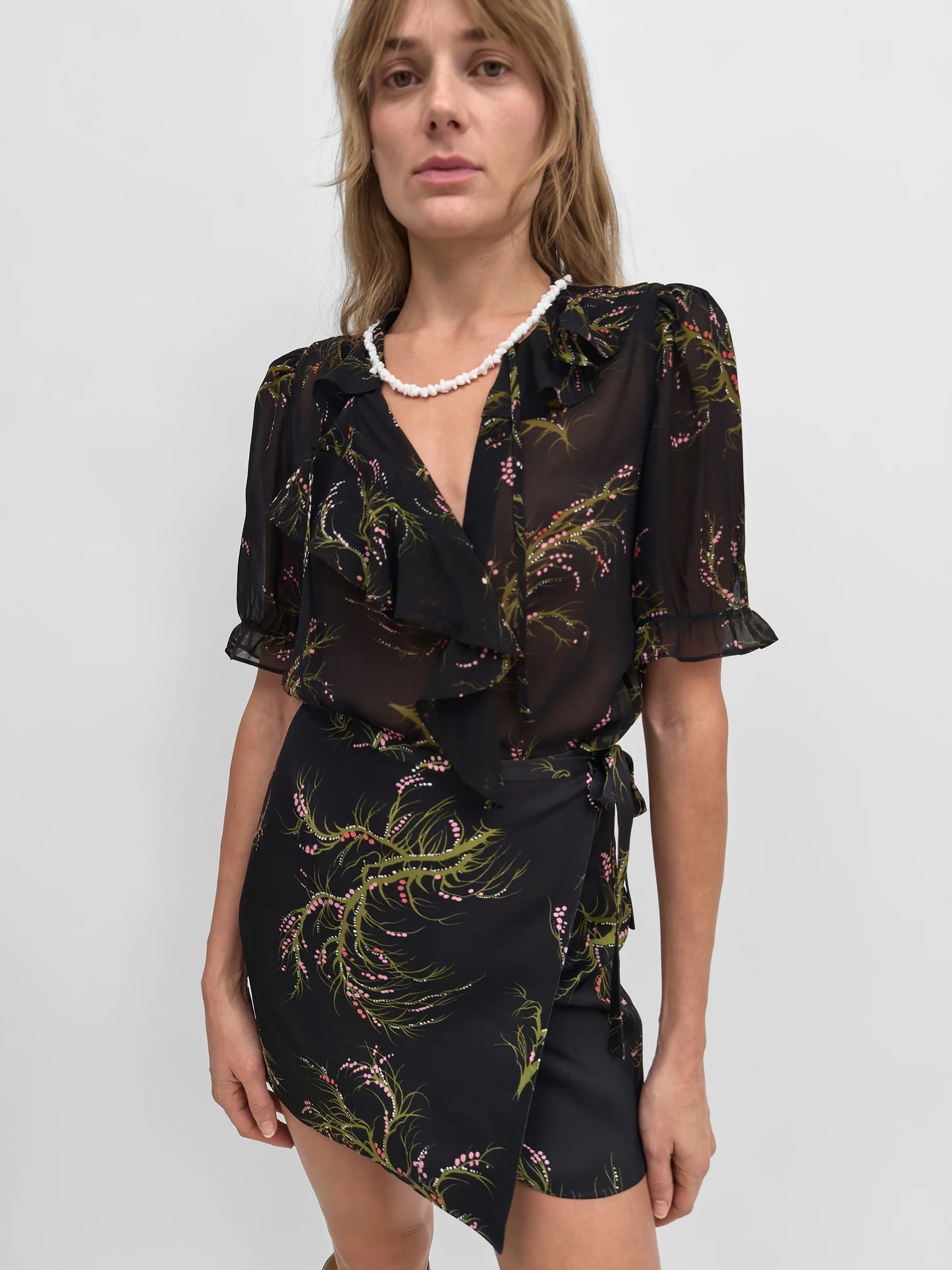 Xandria Flounce Blouse, Black/Olive