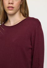 Ladda upp bild till gallerivisning, SRMarla O-Neck Roll Edge Knit, Tawny Port
