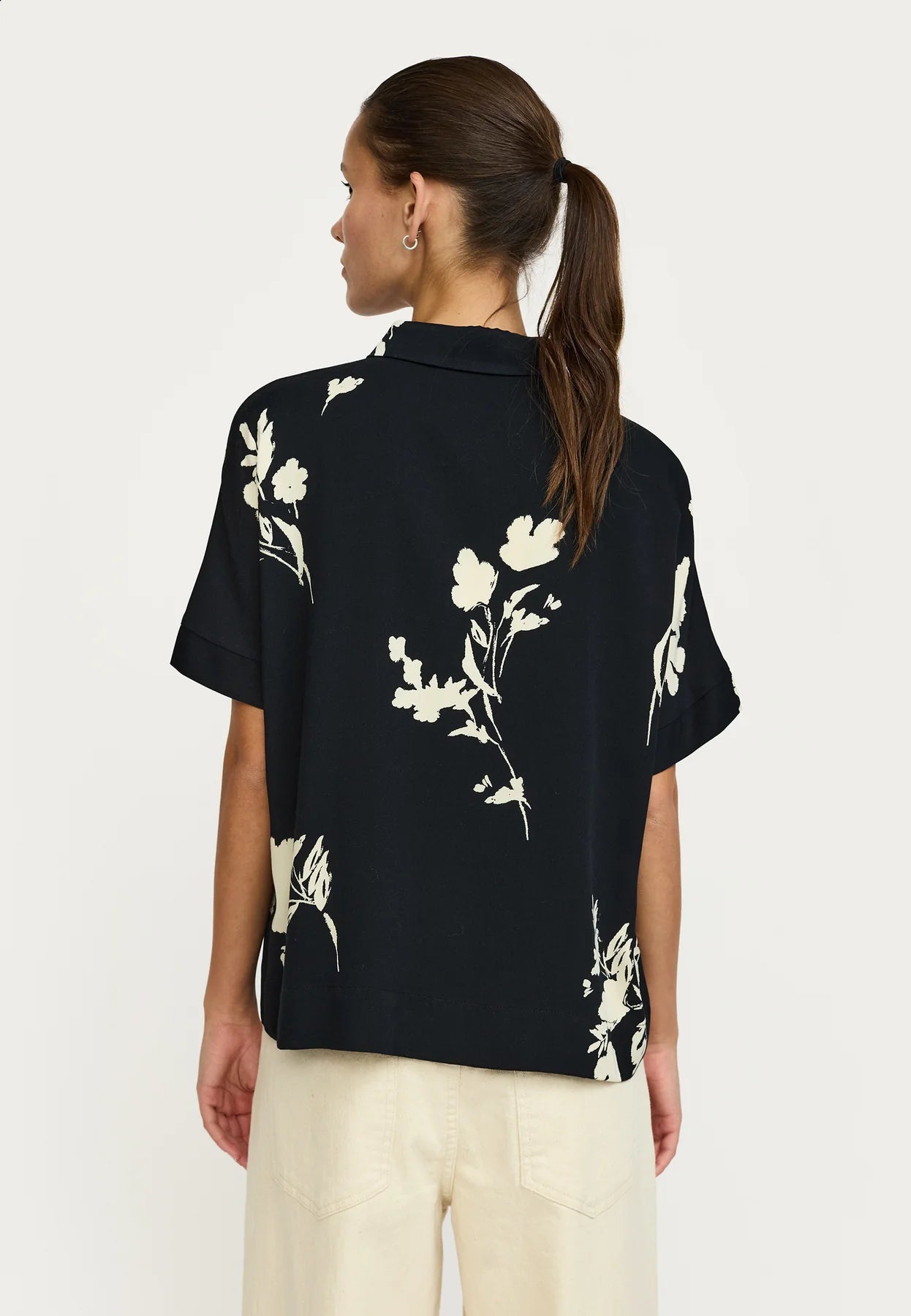 SRMelinda Freedom SS Shirt, Silent Flower Print