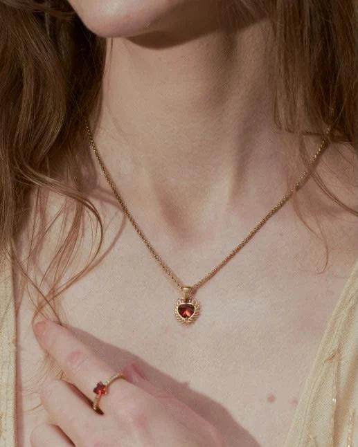Vivia Halsband, Guld