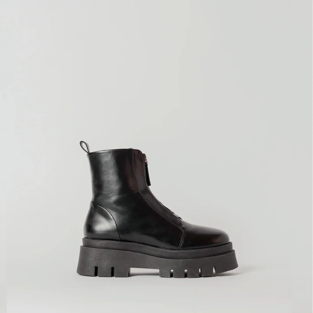 The Thilda Black, Såininorden