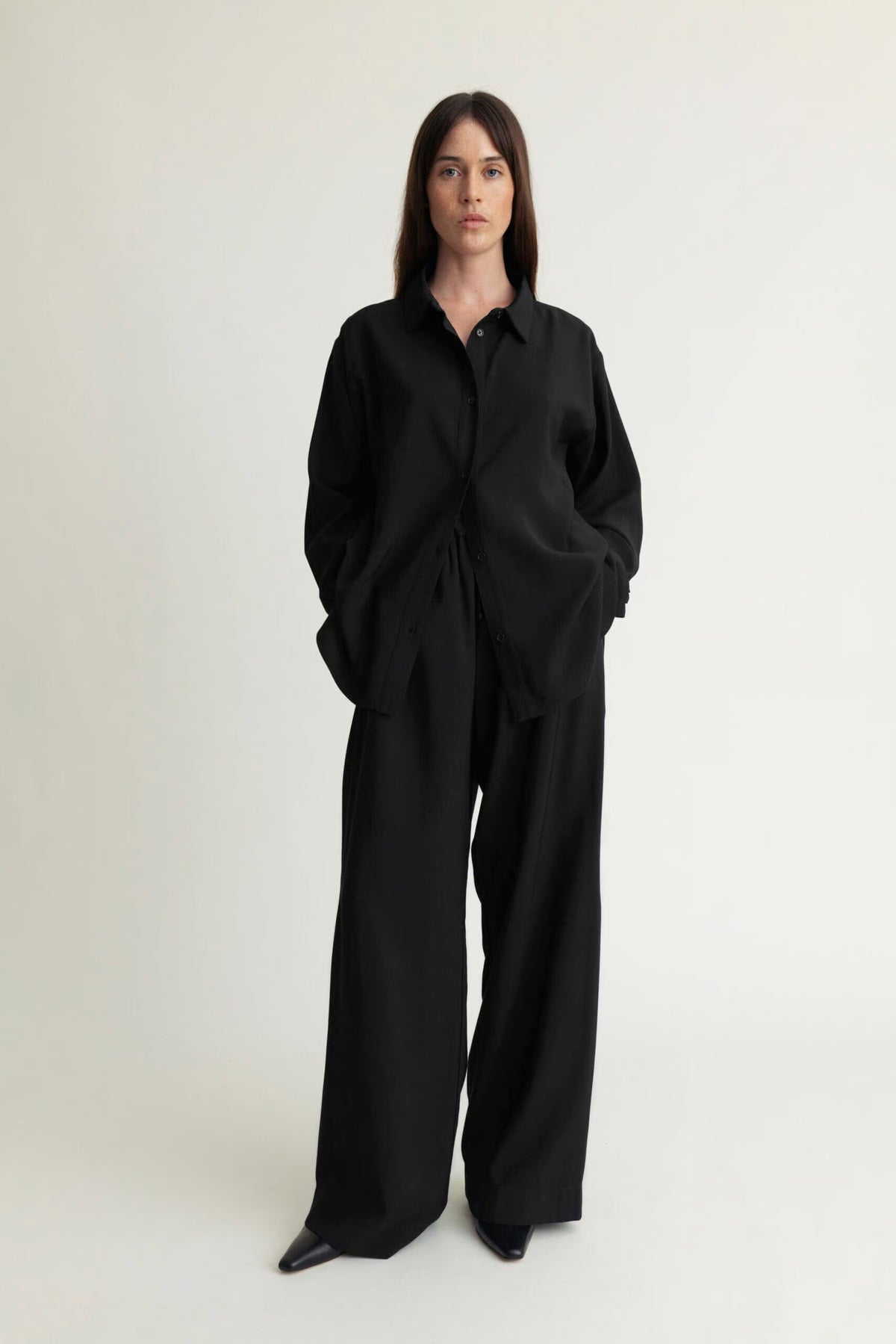 Vacant Pants, Lyocell Black