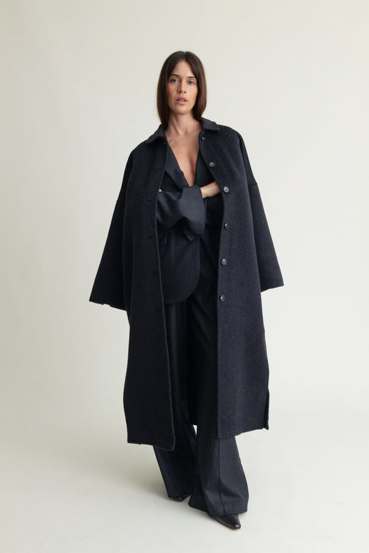 Lyric Coat Cashmere Blend Black, A part of the Art