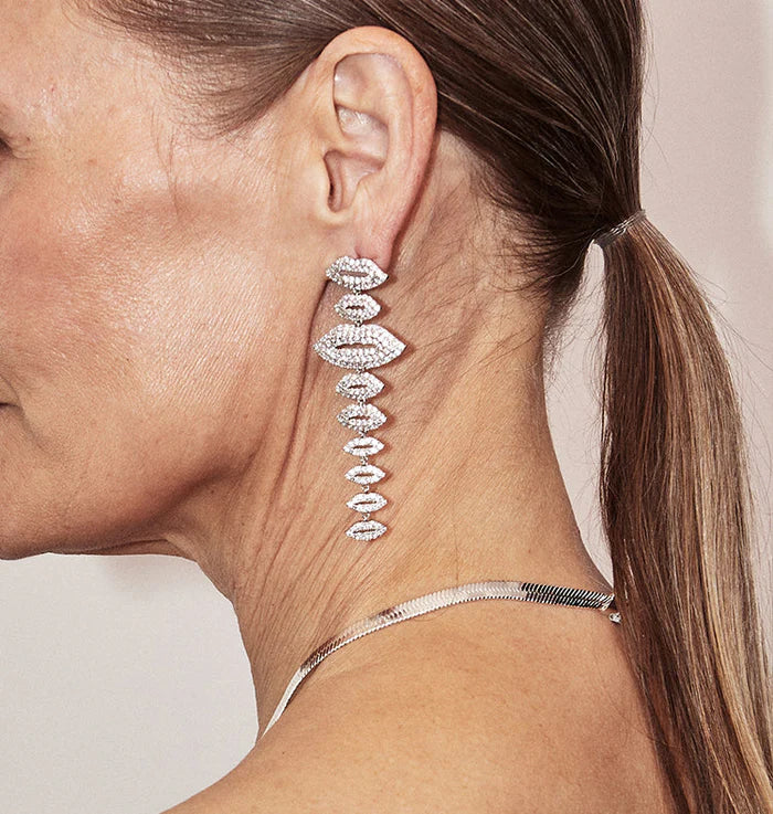 Bonnie Halsband, Silver